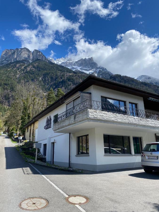 Amazing Appartment In The Middle Of The Nature Silenen Exterior photo